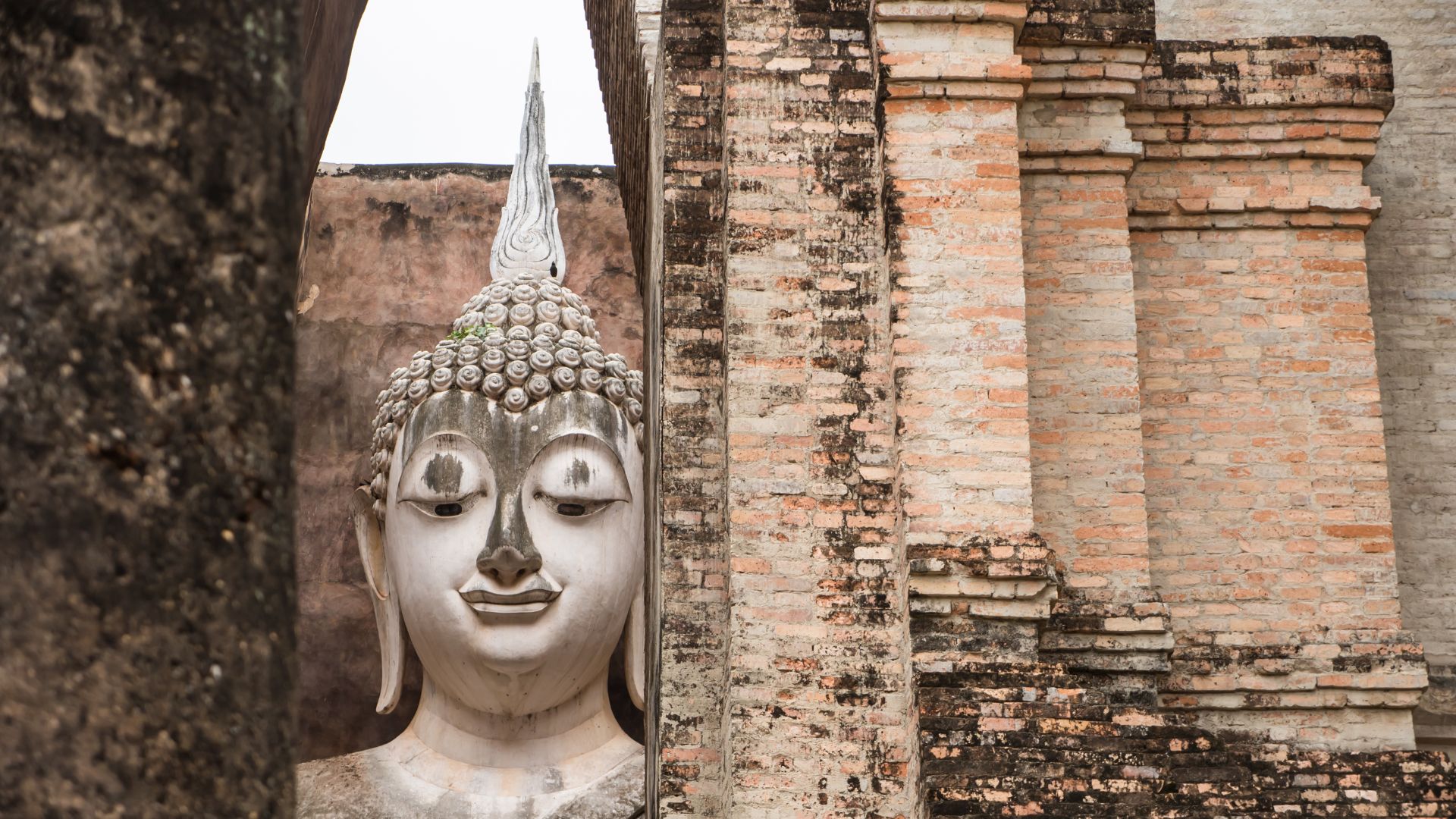 voyages sur mesure en Asie avec ôphar'away- Big bouddha à Sukhothai